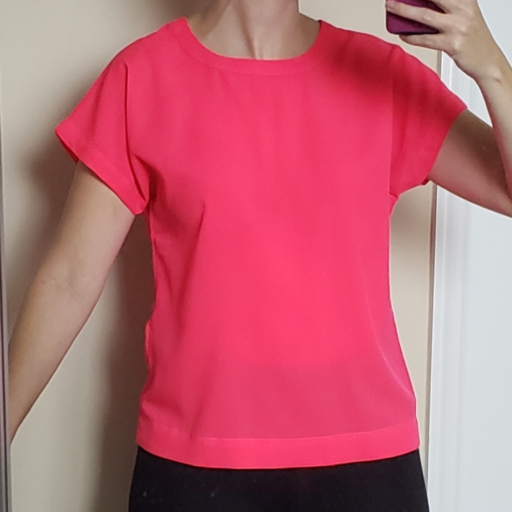 Banana Republic Neon Crepe Short Sleeve Blouse Sz S